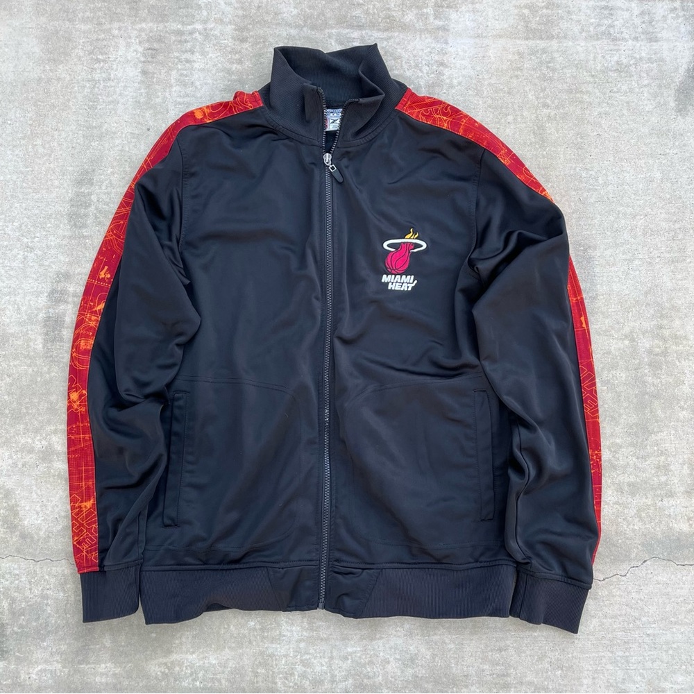 Authentic Miami Heat Black and Red Track Jacket Zipway size M